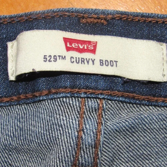 LEVI’S 529 Curvy Boot Medium Wash Jeans Size 8M - Picture 2 of 6